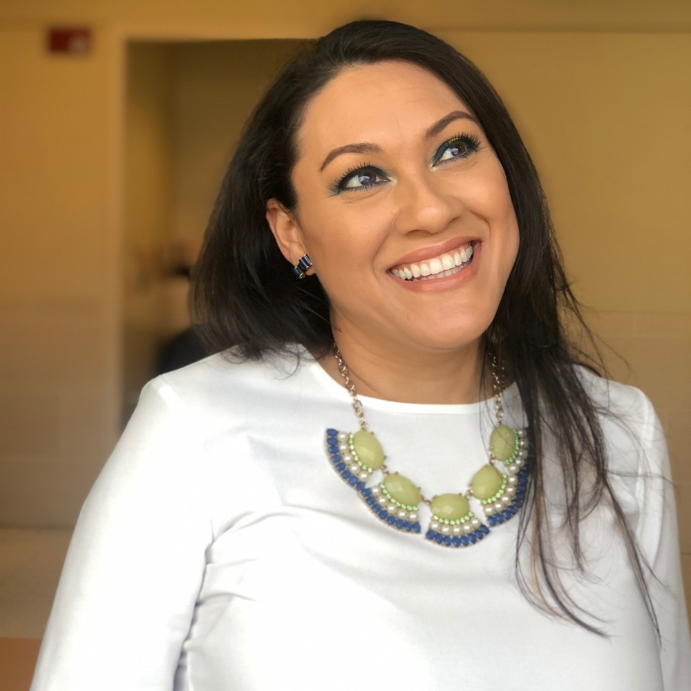 Meet your Posher, Aracelis